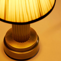 EMMIE PORTABLE LAMP