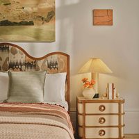 YAZARINE TABLE LAMP