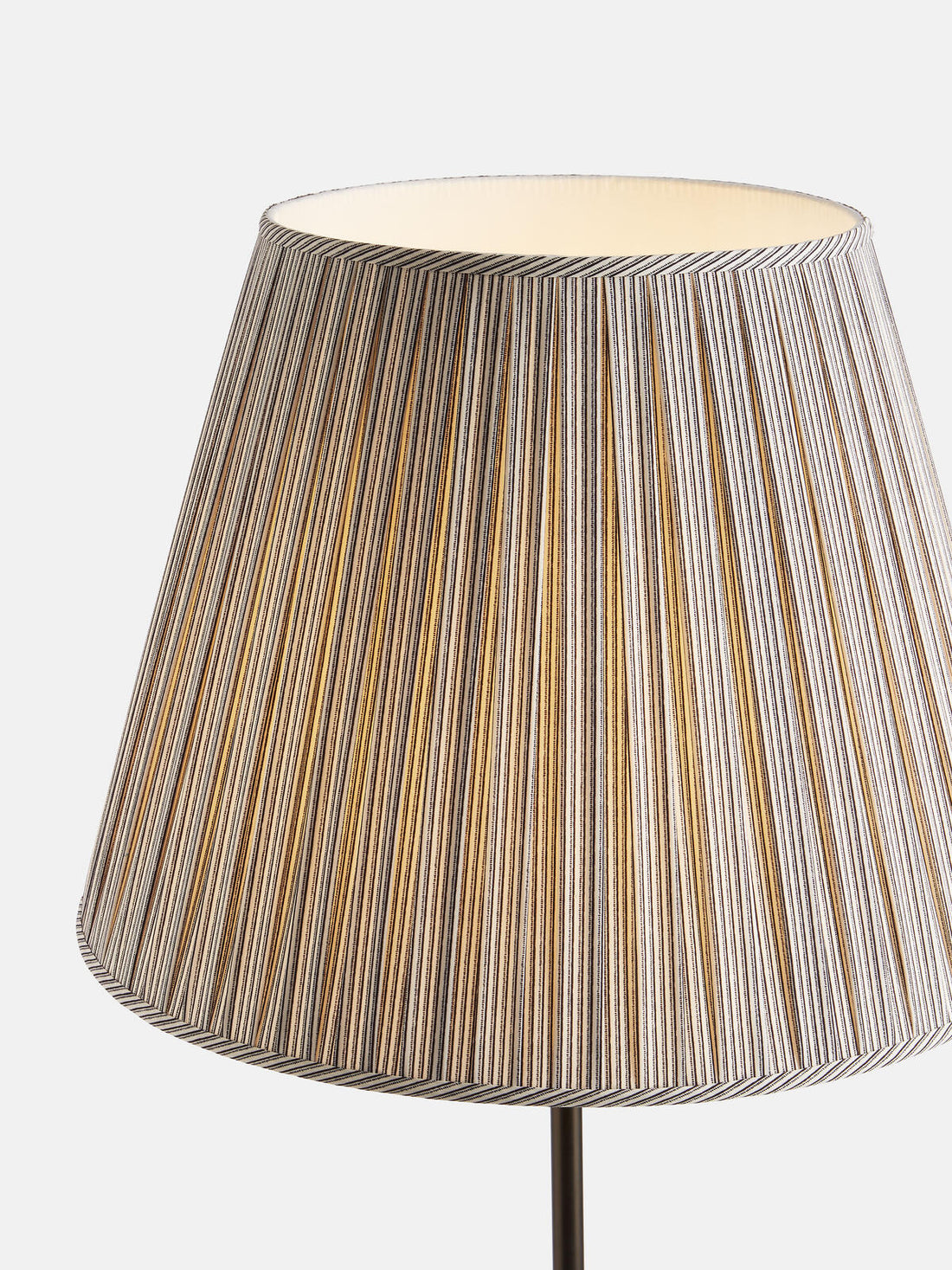 ANTERO FLOOR LAMP