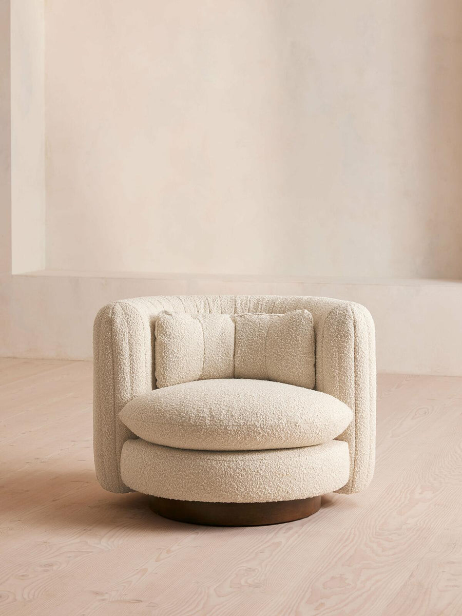 VIVIENNE ARMCHAIR | BOUCLE NATURAL