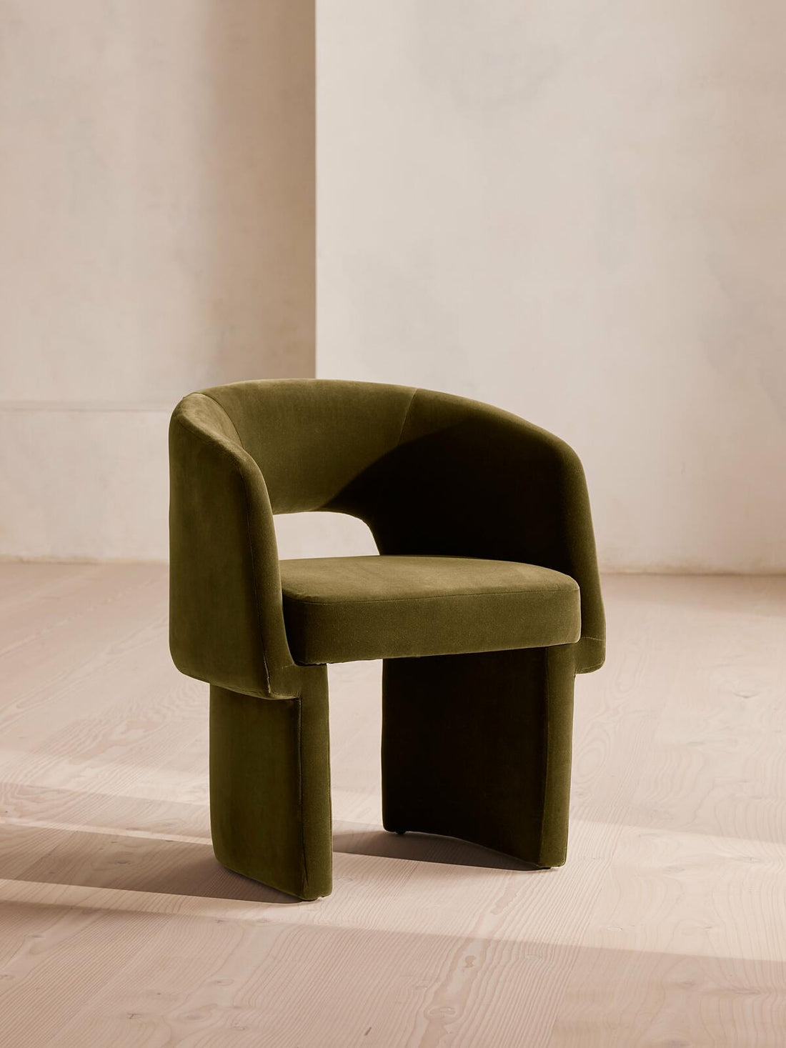 MORRELL CHAIR | OLIVE VELVET